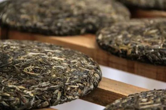 Aging Charm of Pu-erh Tea: Storage Techniques and Quality Preservation